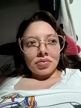 linda-schmidt online show from November 23, 3:09 am