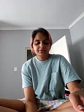 DirtySnowball69 online show from February 13, 8:05 am