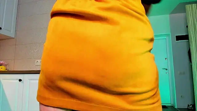 HotTiffani online show from October 8, 9:13 am