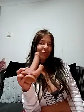 Leanne43 online show from October 27, 4:13 pm