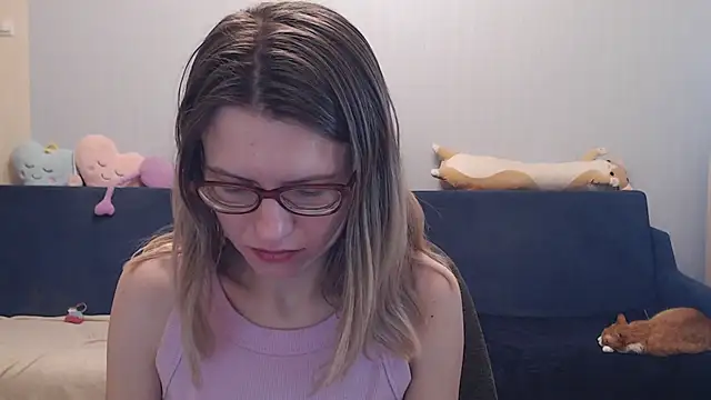 night is dark online show from January 9, 4:44 pm