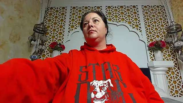 AleshaArabian online show from October 24, 4:19 am