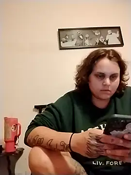 lyshaa online show from October 14, 2:47 am