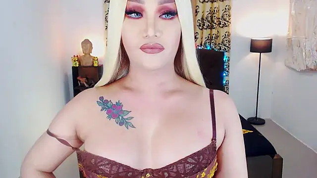 KylieBella online show from September 12, 8:16 pm