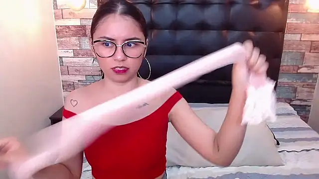 Dona and Carl online show from October 21, 11:31 pm