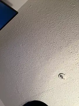 KallyMyller1 online show from December 14, 10:15 pm