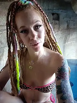 LucidLucy online show from September 16, 12:40 am