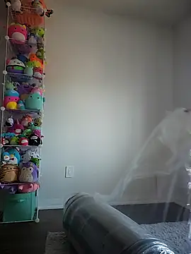 LucidLucy online show from September 26, 8:28 pm