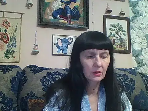 MelanyBanks online show from February 7, 1:04 pm