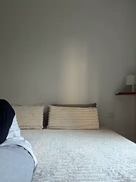 couplepenetration online show from September 30, 9:26 am