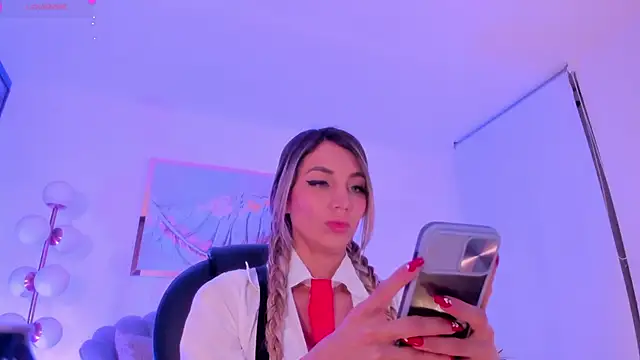 ZoePresleyX online show from November 1, 1:43 am