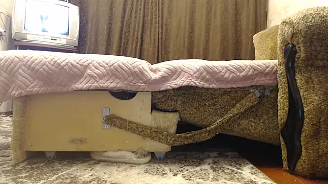 Amy August online show from January 12, 7:41 pm