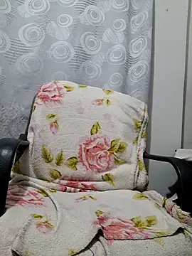 mayhott2 online show from October 9, 12:04 am