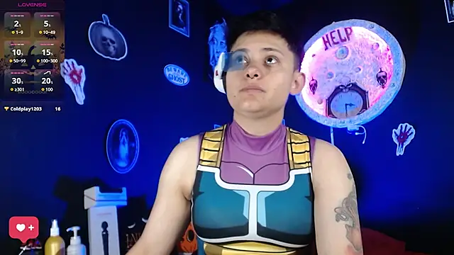 girl intense444 online show from October 31, 12:53 pm