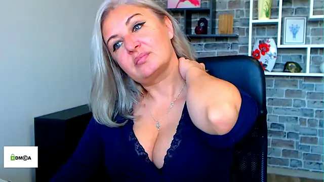 angel devil milf online show from December 16, 12:44 pm