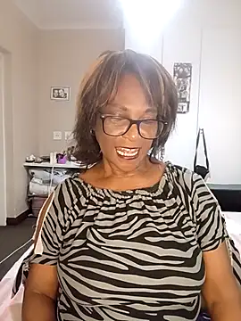 Hotgrannyx online show from October 30, 6:49 am