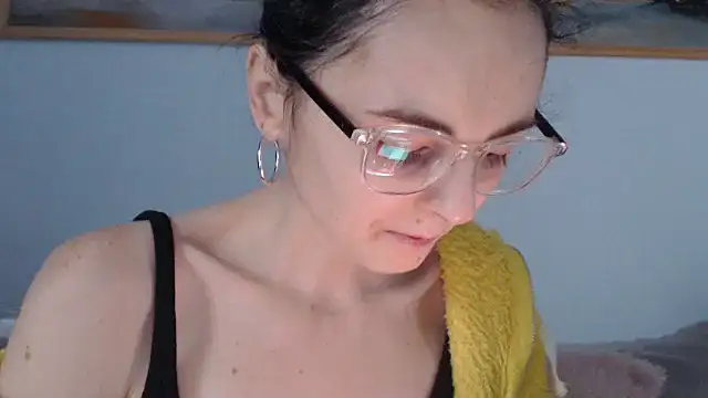 cleophee online show from March 3, 7:25 am