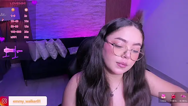 emmy walker online show from November 18, 11:22 am