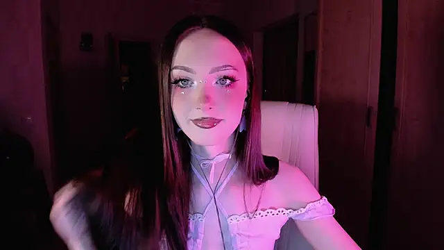 Snapshot of Alice__Aris chatting on October 5, 6:46 pm Alice  Aris online show from October 5, 6:46 pm