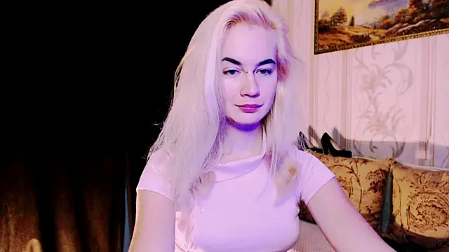 xxxcharismaaa online show from November 12, 9:35 pm