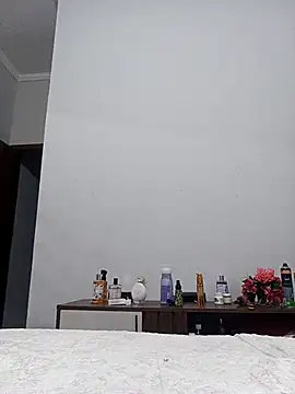 vivifernades online show from October 17, 10:29 am