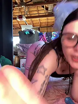 BlaizeyBBy online show from November 6, 7:20 pm