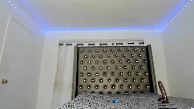 SashaMalone online show from February 17, 6:02 am