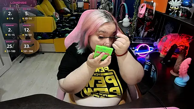 Softie Sofy online show from September 12, 4:13 am