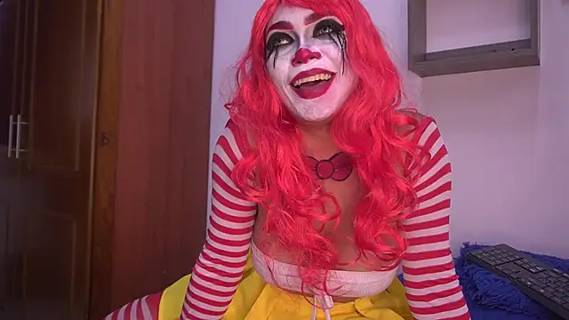 rousse coup online show from October 15, 7:27 pm