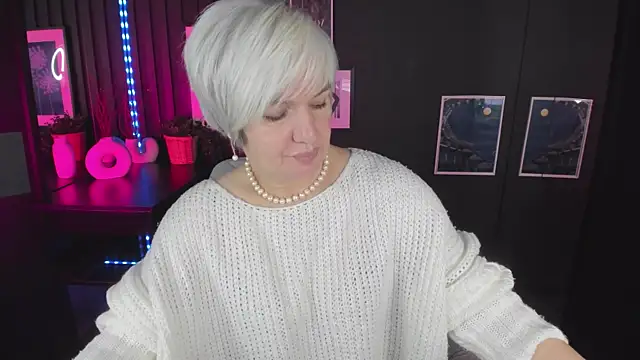 CarmenSoft online show from October 28, 8:57 pm