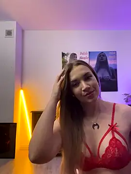 Snapshot of Cute-Alice chatting on October 13, 5:26 pm Cute-Alice online show from October 13, 5:26 pm