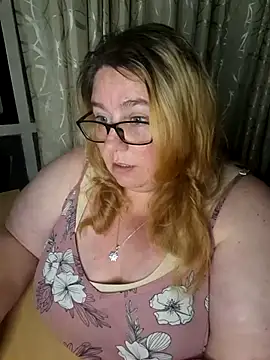 Iceprincess2bad4u online show from November 24, 5:59 pm