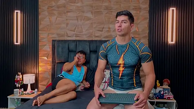 FelipeAndMarcello3 online show from November 19, 3:12 pm