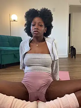 mochamimi online show from October 23, 1:39 pm