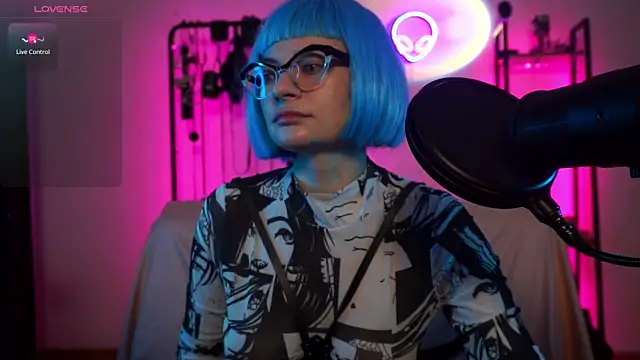 CyberXGoddess online show from December 1, 2:04 am