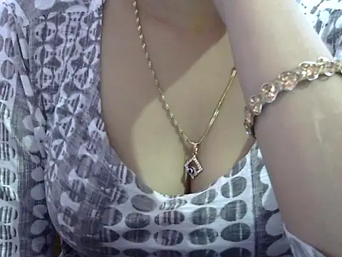 Your wild Dia online show from October 30, 5:43 am