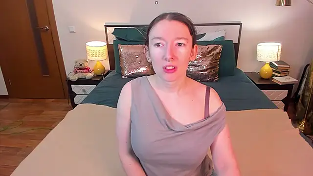 CatherineWalls online show from February 9, 4:37 am