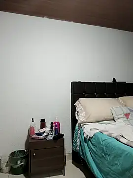 Vicky Rosse online show from October 11, 3:48 pm