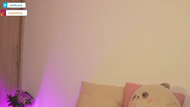 vicky rachell online show from February 5, 2:31 pm