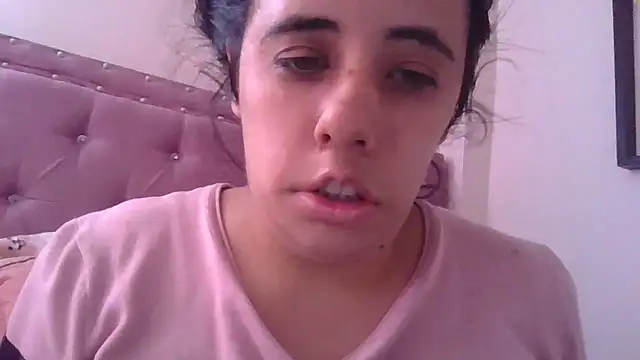 annarose19 online show from September 8, 7:46 pm