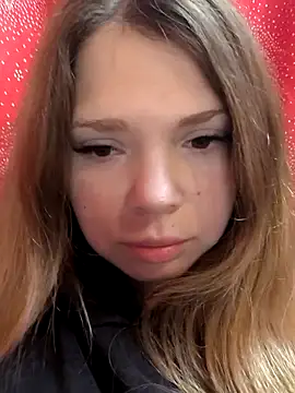 Zuli Kiska online show from February 15, 7:35 pm