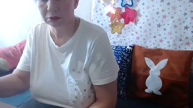 QueenLana online show from February 25, 11:42 am