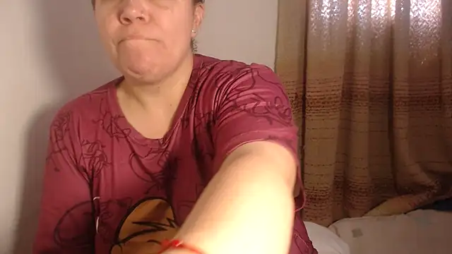 agathamiller01 online show from February 20, 4:30 pm