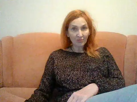 MssAngela online show from December 5, 8:14 am