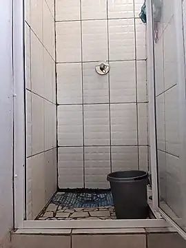 CuteHoney92 online show from February 11, 7:21 am