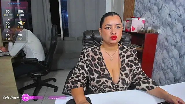 Snapshot of IreneAndGeorge chatting on October 30, 11:50 pm IreneAndGeorge online show from October 30, 11:50 pm