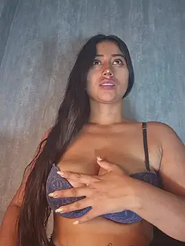 Valentinne z online show from November 12, 5:16 am