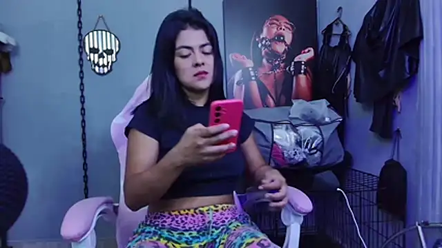 Hannah-grace online show from February 2, 10:47 am