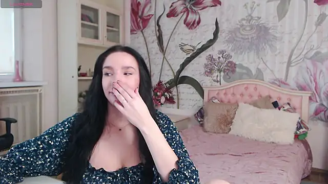 AliciaBow online show from October 13, 12:52 pm