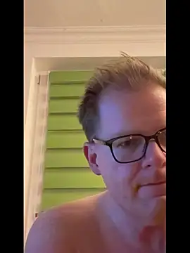 AnnualSunrise online show from November 20, 8:21 pm